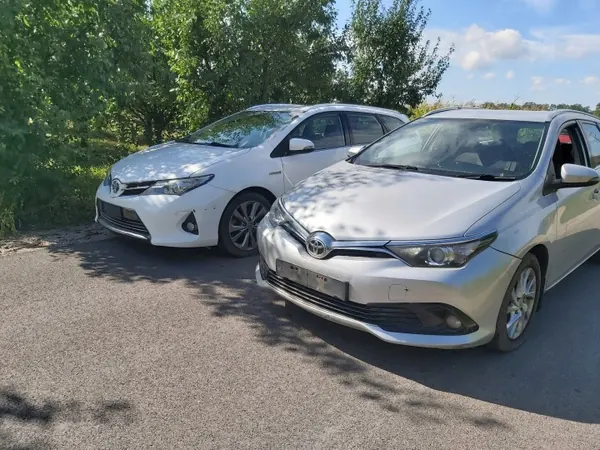 Toyota Auris II 1.8 Hybride Katalysator OEM image 7