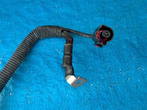 Audi Q7 4M Pyroteknisk Säkring OEM 4K0941823H image 5
