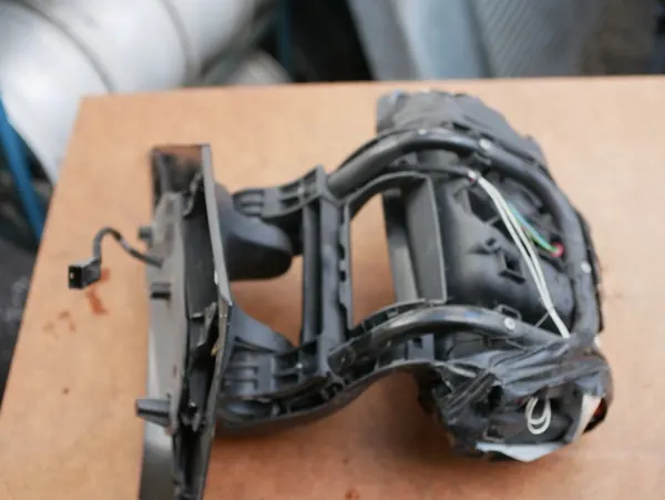 SPECCHIO ANTERIORE SINISTRO LUNGO RENAULT MASTER IV 963020135R image 3