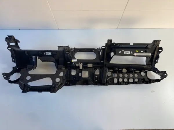Marco de consola OEM 84017368 para Camaro VI 2016+ image 3