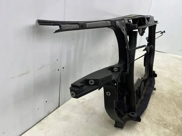 Audi A4 B6 Para-choque Frontal 2000-2006 image 3