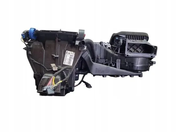 Lämmitysydin Skoda Octavia Mk2 OEM F998658G - Käytetty image 2