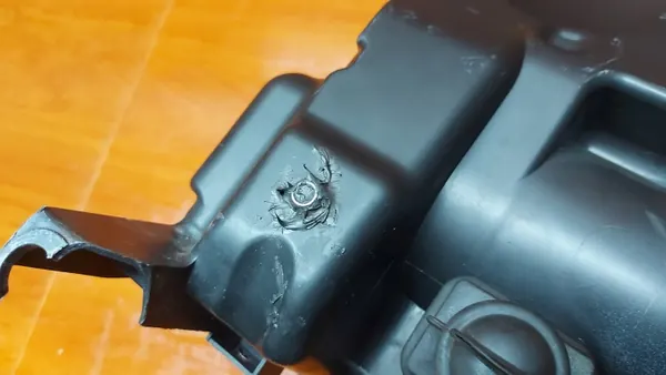Luchtfilterhuis OEM 17700-0L380 voor Toyota Hilux VIII image 9