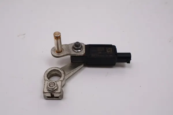 Borne négative batterie Fiat 500E OEM 52139571 image 2
