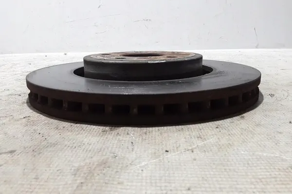 Disco de freio dianteiro esquerdo DODGE DURANGO 68035012AD image 2