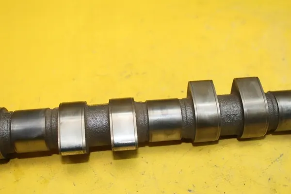 Inlaat-nokkenas OEM 30731102 voor Volvo V60 S60 image 5