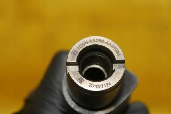 Inlaat-nokkenas OEM 30731102 voor Volvo V60 S60 image 9