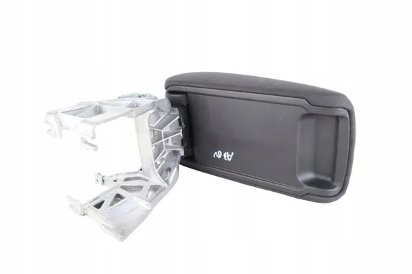 OEM 8V0864283 Etukeskikäsinoja Audi A3 8V 12-19 image 4
