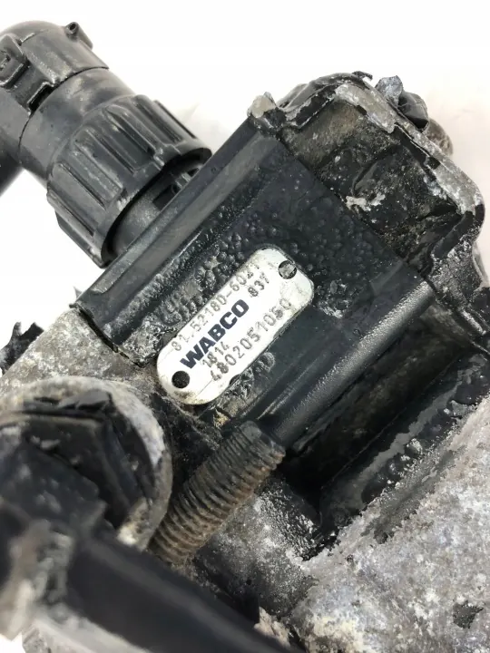 MAN TGM TGL TGS TGX E6 Overdrukventiel OEM 81521806021 image 6