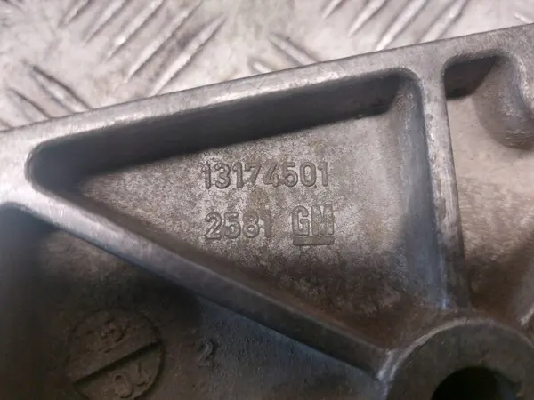 Vaihteiston tuki Opel Astra H 13174501 image 3