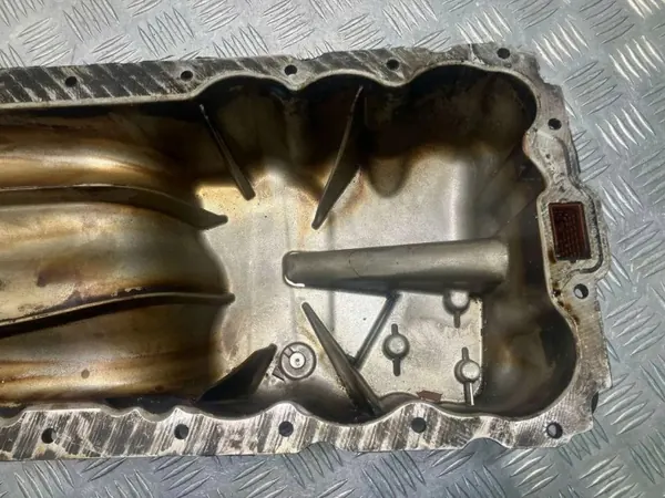 Cárter de óleo OEM 55562727 para Opel Astra J Insignia image 6