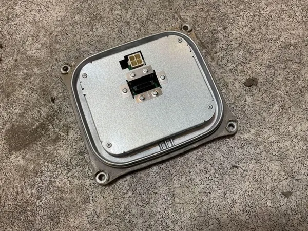 Xenon-module OEM 1200VDCC5VAC voor BMW X5 E70 image 4