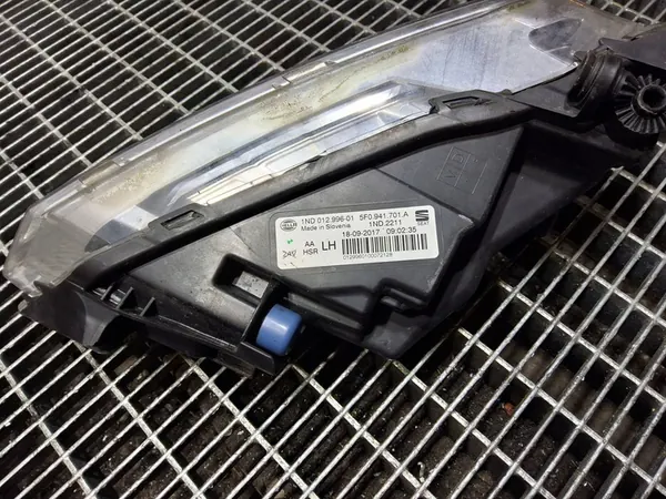 SEAT LEON III LIFT FR HALÓGENO ESQUERDO 5F0941701A image 8