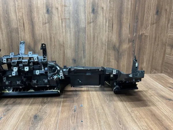 Salpicadero OEM J8A204320 para Land Rover Range Rover Velar image 10