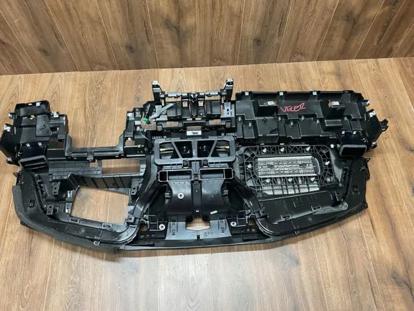 Salpicadero OEM J8A204320 para Land Rover Range Rover Velar image 6