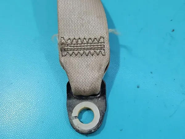 Left Rear Seat Belt - Toyota Land Cruiser 120 J120 image 5