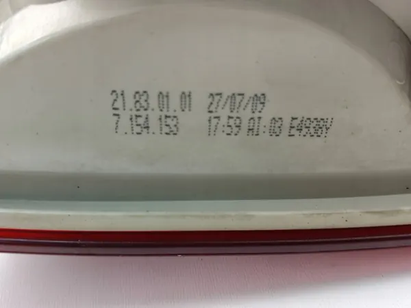 Lámpara LED trasera izquierda BMW E90 image 8