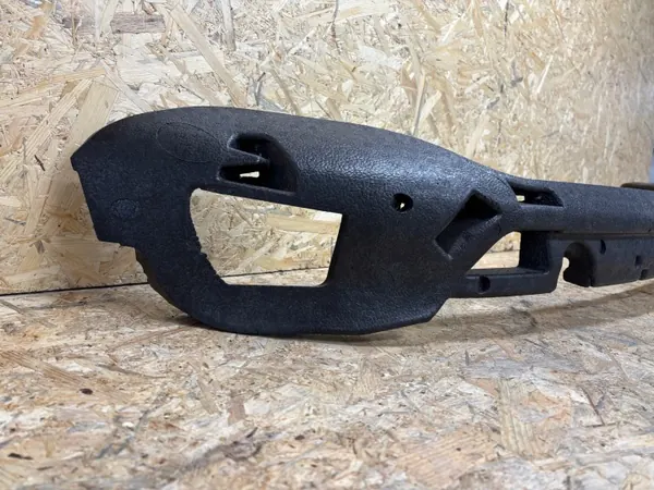 Porsche Taycan Frontstoßstangenabsorber OEM 9J1807549 image 3