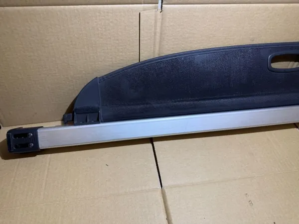 KIA SPORTAGE 3 III Rollo de Maletero Trasero OEM image 8
