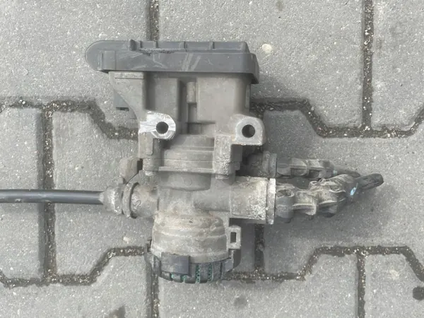 Contrôleur de valve EBS Volvo OEM 21114974 image 3