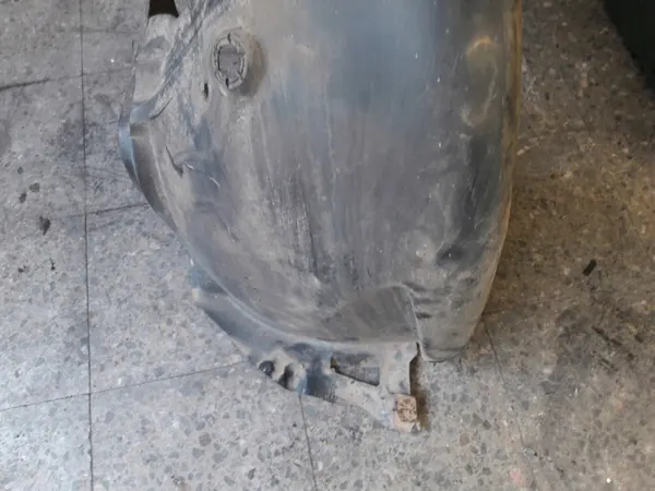 Fram Höger Skärm Mercedes Vito W639 A6396842177 image 5