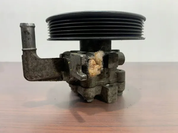 Pompe de direction assistée Kia Sorento OEM 494D4521 image 3