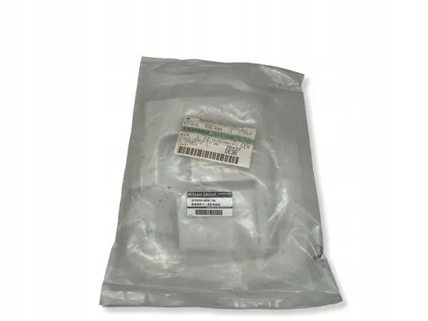 Framvänster dörrisolering OEM 808614EA0A - Begagnad image 2