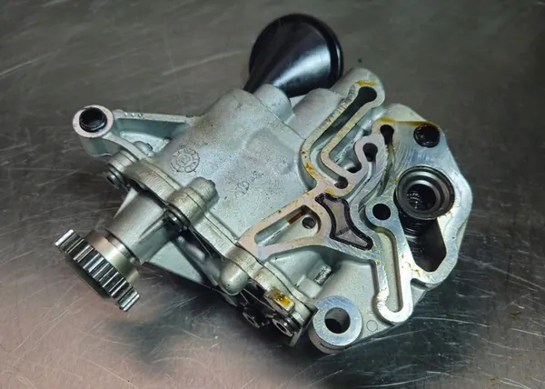 Oljepump VW SEAT SKODA AUDI 2.0TFSI image 5