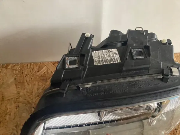 Audi A6 C5 2001-2004 Linker Scheinwerfer H7 Depo image 4