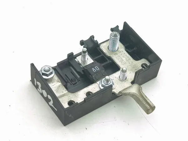 Fusible batería Land Rover OEM P00134077A Usado image 2