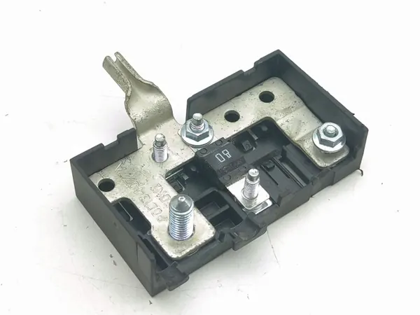 Fusible batería Land Rover OEM P00134077A Usado image 5