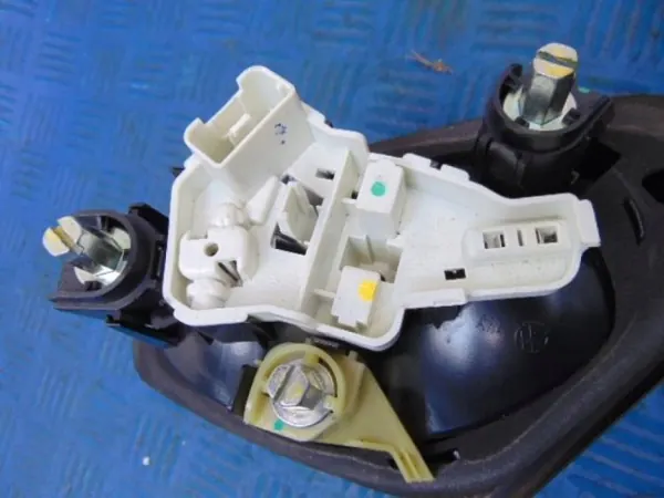 Käytetty Volkswagen Passat CC vasen takaluukun valo OEM 3C8945093D image 6