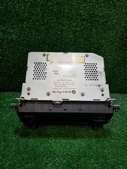 BMW E46 Werksradio 2003 OEM 65526919709 image 4
