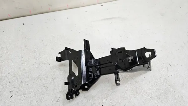 BMW 6-serien Strålkastarfäste OEM 17023811 image 3