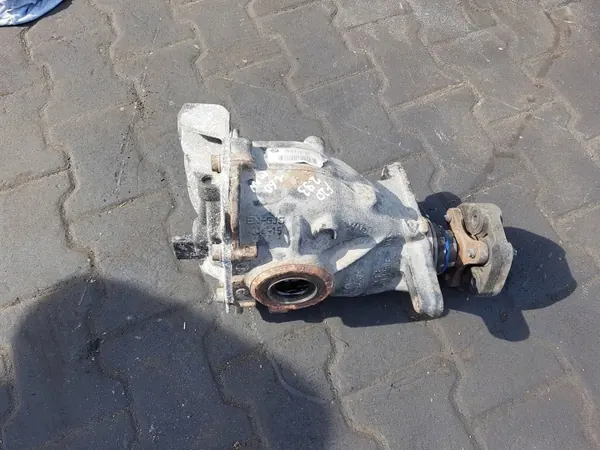 BMW 1 F20 F21 11-14 Heckdiff 2.93 Manuell 7605587 image 3