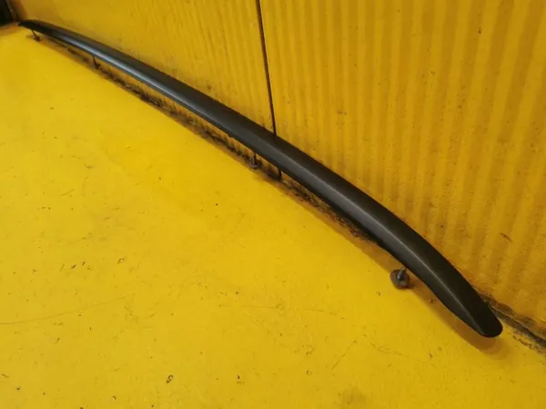 Audi A6 S6 C8 kattokaide oikea puoli OEM prawy reling image 4