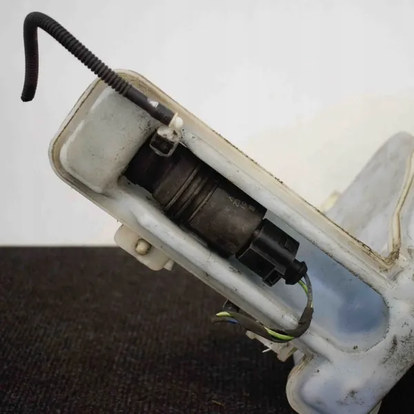 Pesuneste Säiliö VW Passat B6 3C0955453Q image 5