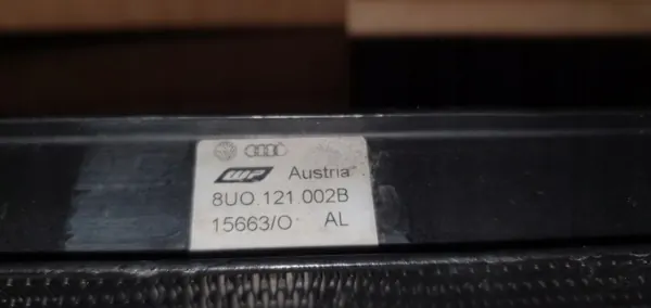 Extra kylare OEM 8U0121002B för Audi RSQ3 image 3