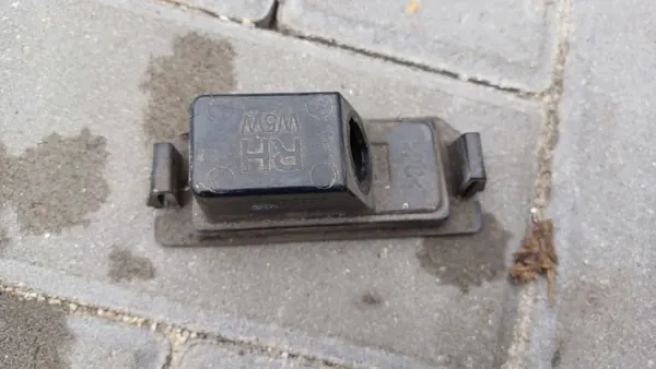 KIA SOUL II 13-19 Luz de Placa Direita 92501-B2000 image 2