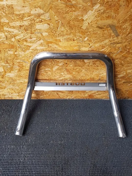 Etupuskuri Dacia Duster image 8