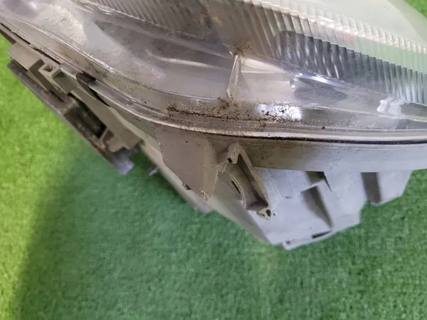 Rechter Koplamp Mercedes W203 Lift Xenon A2038203659 image 7