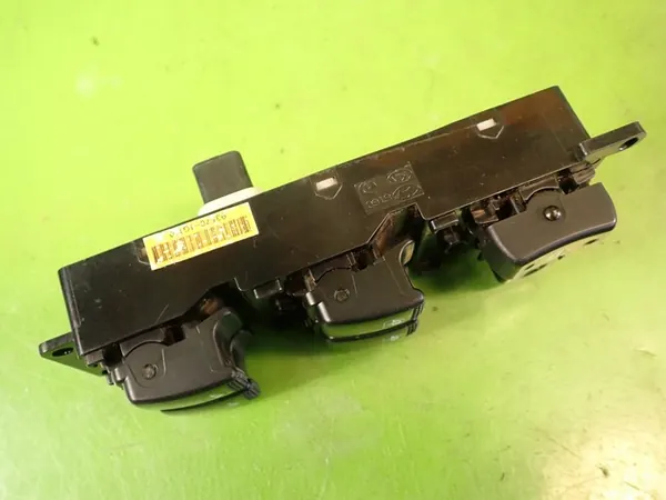 Raam Schakelpaneel Kia Rio II 1.4 image 6