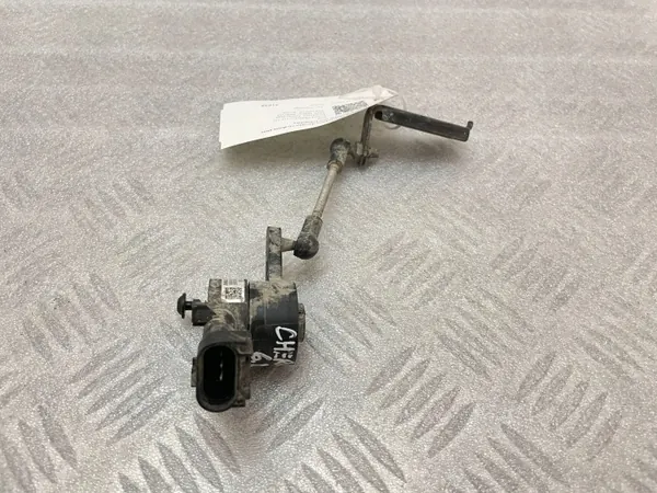 Jeep Grand Cherokee 2019 Achtervering Niveausensor OEM 68264612AF image 6