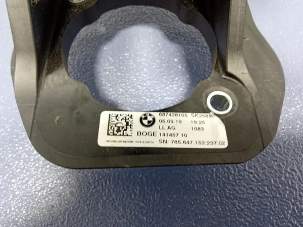 BMW G20 G21 Jarrupoljin OEM 6874281 - Käytetty image 7