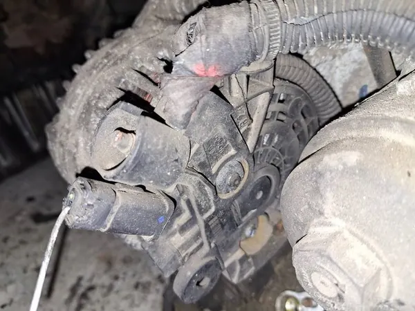 Citroen C4 Grand Picasso Generaattori 2008 2.0L 9649846780 image 3