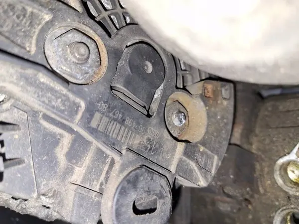 Citroen C4 Grand Picasso Generaattori 2008 2.0L 9649846780 image 4