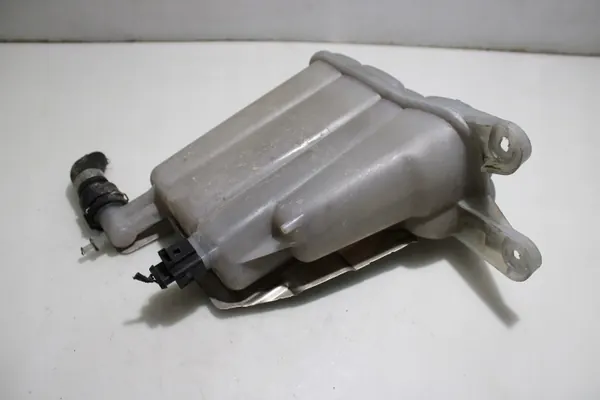 Audi S5 I 8T Lift 3.0TFSI Expansietank image 3