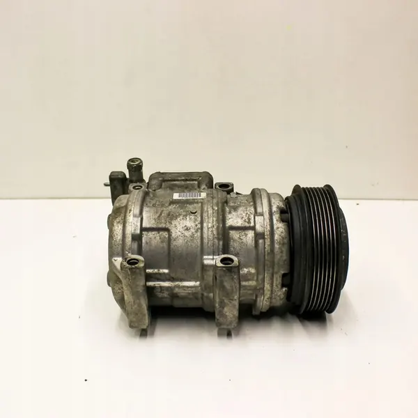 Jaguar XK8 - XKR 2000 Compresseur A/C image 5