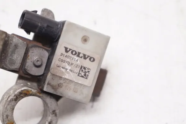 Miinusakunkaapeli OEM 31407114 Volvo V60/S60:lle image 5