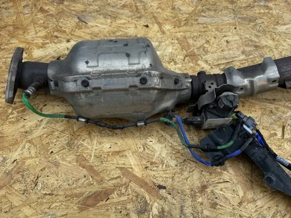 Mazda OEM PY1C Katalysator für Mazda3 2.0L image 5